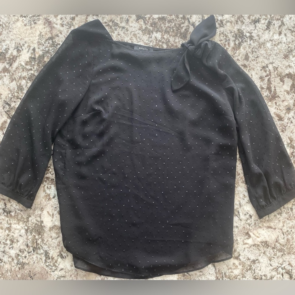 RW&Co women’s sequin blouse. XS